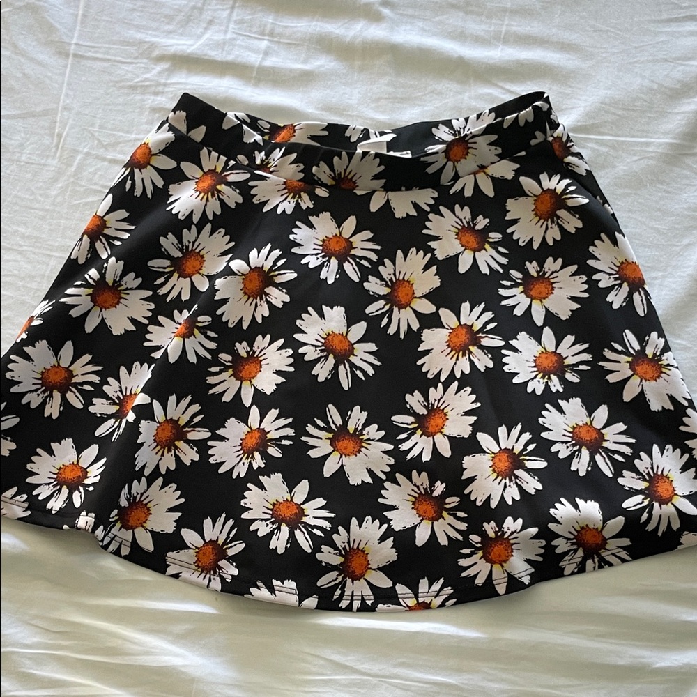 Sans Souci Black Daisy Mini Skirt